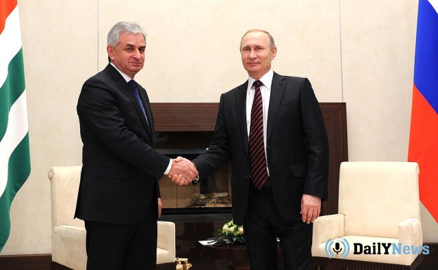 Владимир Путин рассказал о том, как будут развиваться отношения между Россией и Абхазией
