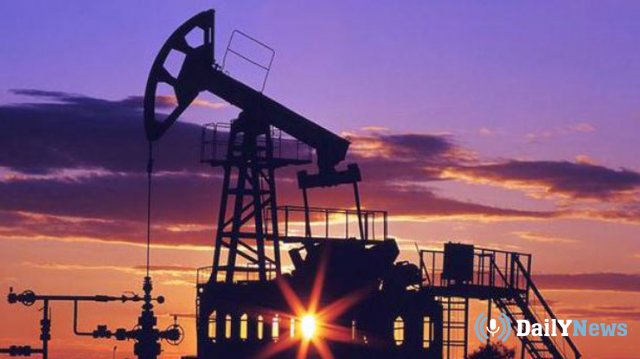 Добыча нефти достигла рекордного уровня впервые в истории