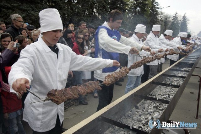 Новый рекорд по приготовлению шашлыка, планируют установить в России
