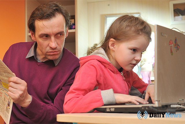 Сотрудники национального родительского комитета предложили способ контроля детей в интернете