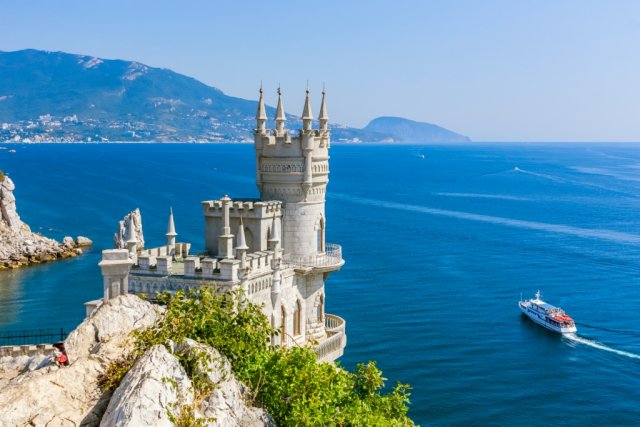 Крым стал рекордсменом по количеству посетивших его туристов за 2018 год