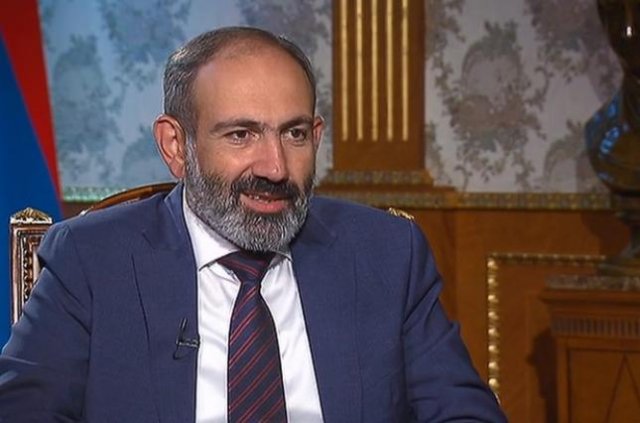 Никол Пашинян ушел в отставку с поста премьер-министра Армении