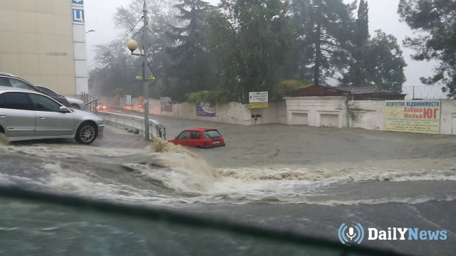 Наводнение в Туапсе 24 октября 2018 - фото, подробности, новости