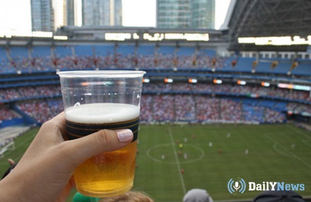 Продажу пива на стадионах могут возобновить в ближайшее время