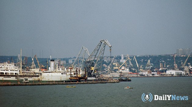 В портах Украины задержали 15 судов за осуществление заходов в Крым