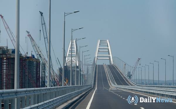 Из-за Крымского моста Украина теряет сотни миллионов долларов