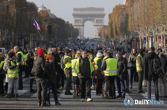 В Париже в результате митингов произошло смертельное ДТП