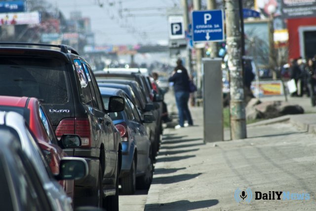 Стоимость парковки в центре Москвы вырастет с 15 декабря