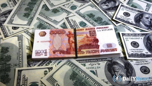 Рублю прогнозируют обвал в начале 2019 года до 77 за доллар
