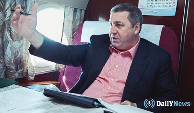 Бизнесмен Михаил Гуцериев подает в суд на Эдгарда Запашного