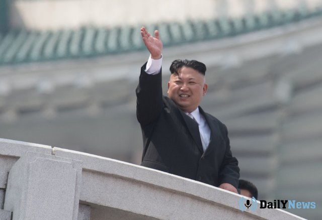 Школьники в Корее отпраздновали день рождения Ким Чен Ына