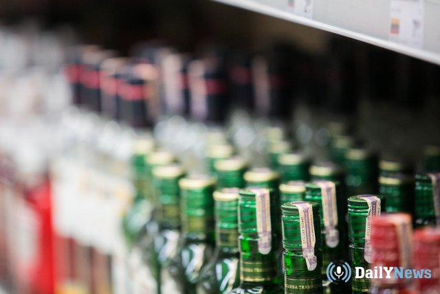 Запрет продажи алкоголя в жилых районах планируют ввести в России