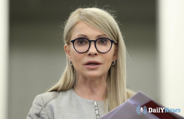 Тимошенко считает, что Порошенко занимается подкупом избирателей