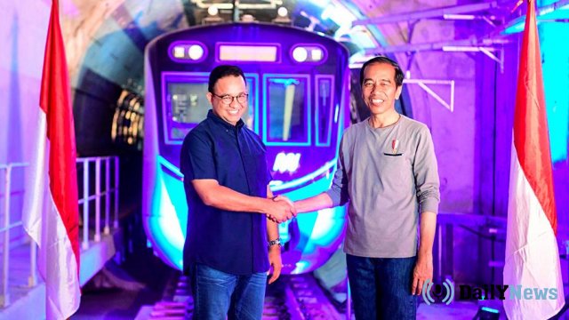 В Джакарте состоялось открытие метро