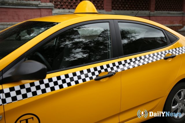 В Москве планируется ввести запрет на работу таксистов более 8 часов