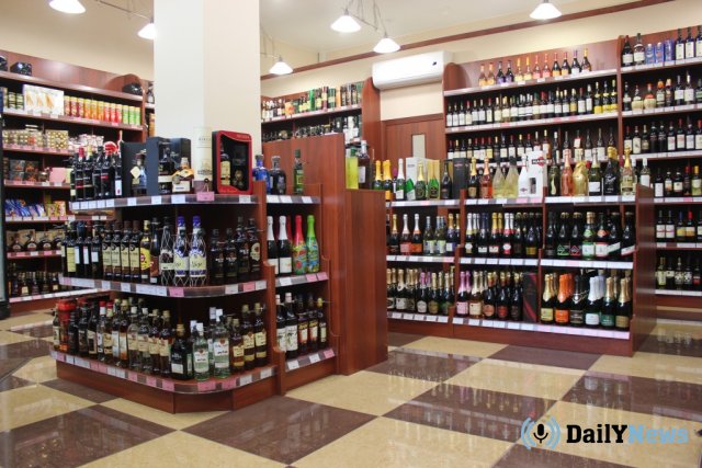 Продажа алкоголя и напитков в стеклянной таре будет ограничена в Москве