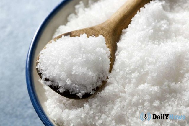 В школах и детских садах России будут использовать йодированную соль
