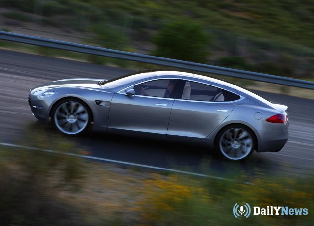 Автомобили Tesla планируют оснастить системой распознавания дорожных ям