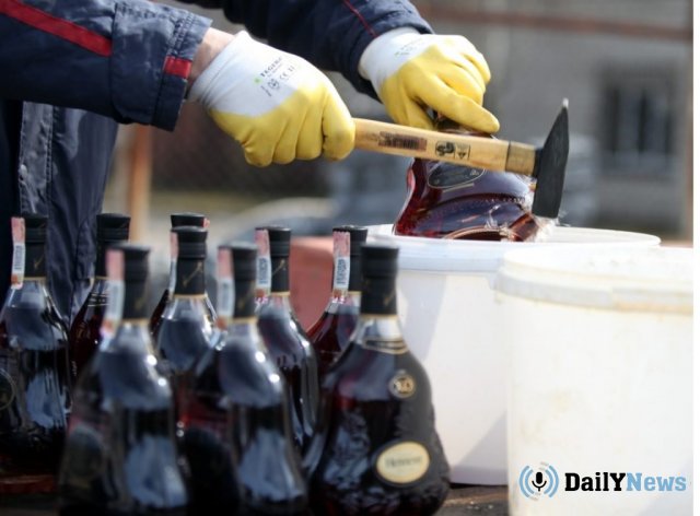 Треть алкогольной продукции на российском рынке оказалось нелегальной