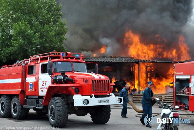 В Архангельске два человека погибли во время пожара