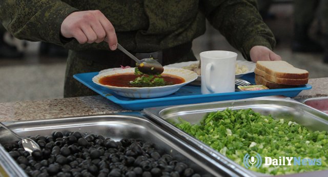 Диетолог оценила качество питания российских военных