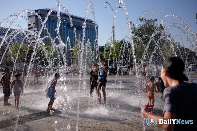 Жителям Краснодара рекомендуют воздержаться от дневных прогулок из-за жары