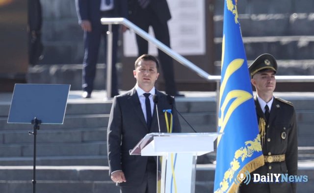 Владимир Зеленский призывает украинцев объединяться несмотря ни на что