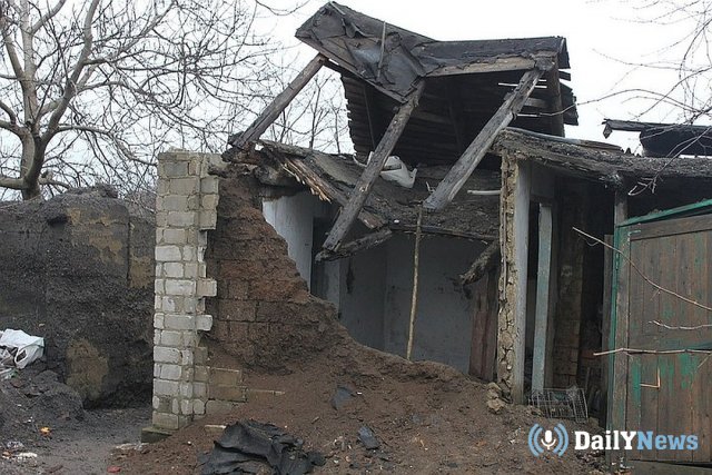 Детский сад оказался поврежден в Донецке в результате расстрела силовиками