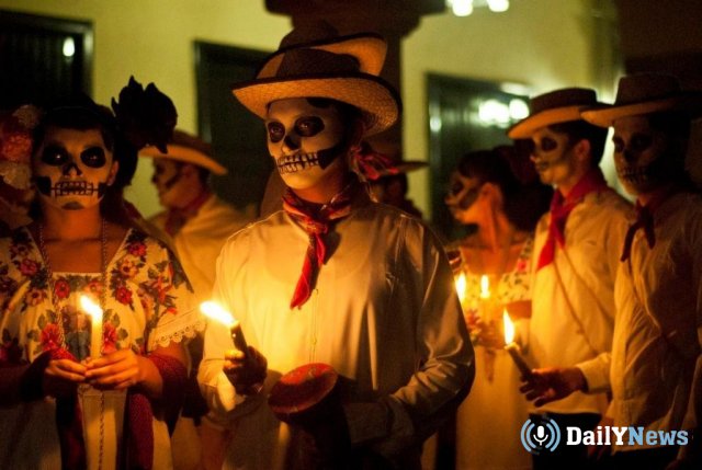 Жители Мексики готовятся к празднованию Хэллоуина