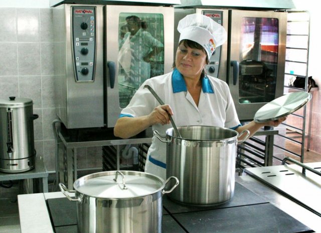 Проверку качества предоставляемого школьникам питания проверят в Тамбовской области