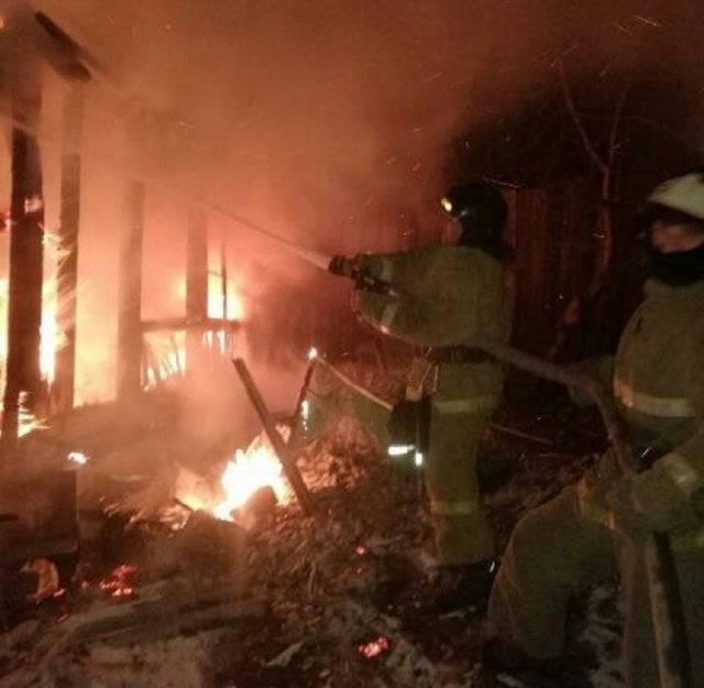 Несколько человек погибли в Иркутской области в результате пожара