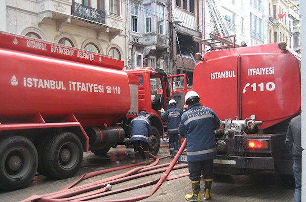 Взрыв произошёл в жилом доме Стамбула