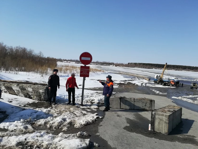 В Самарской области из-за паводков оказался недоступен мост