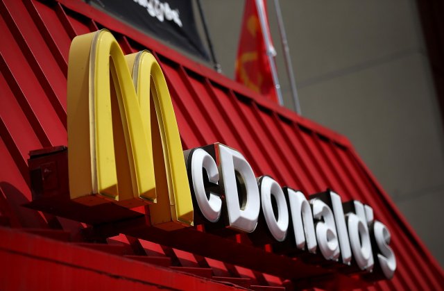 В Москве решается вопрос о штрафе McDonald’s за работу во время карантина