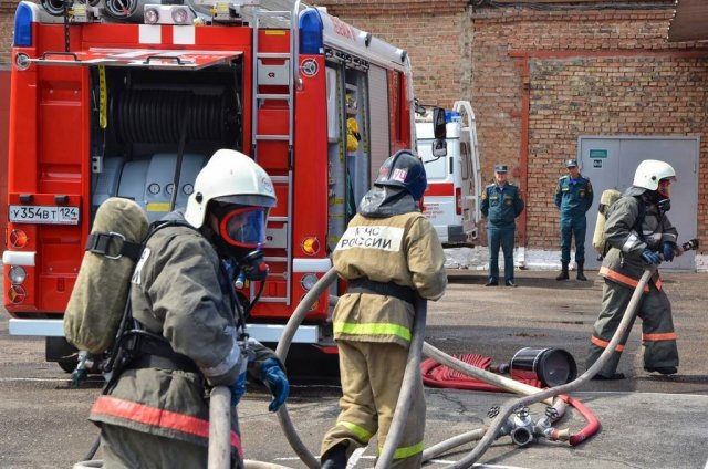 Особое подразделение по борьбе с пожарами начало работать в Москве