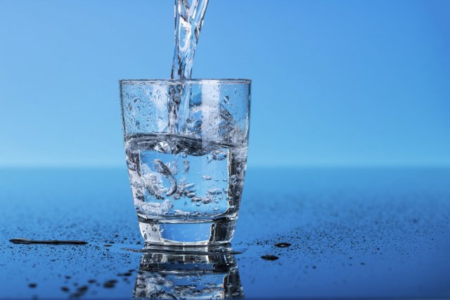 Эксперты рассказали о самых распространённых заблуждениях о пользе воды