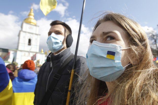 Продлить карантин по коронавирусу предлагается на Украине