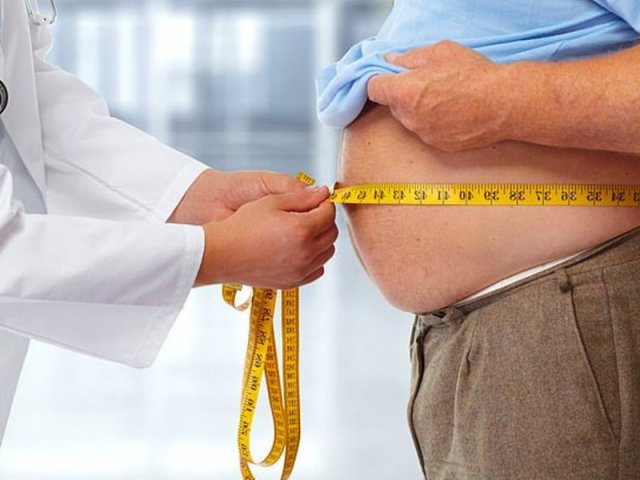 Шесть причин, которые мешают похудеть, перечислил диетолог