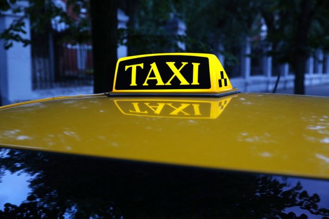 В Брянске с помощью таксиста полицейские смогли задержать преступника