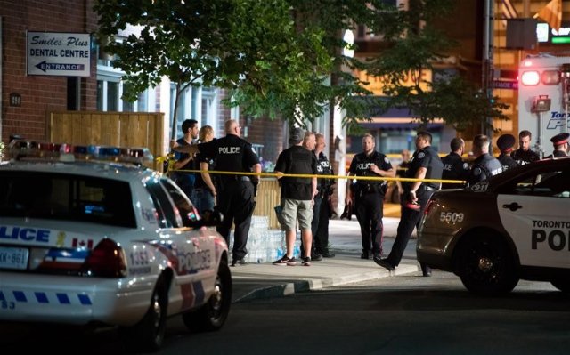В Торонто в результате стрельбы погиб человек