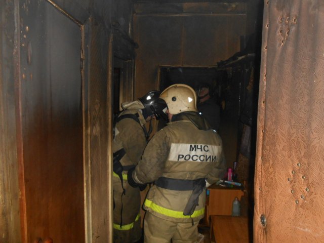 Пожарный, тушивший пожар, погиб в Хабаровском крае
