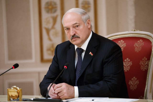 Лукашенко потребовал от ректоров вузов, чтобы они разъясняли студентам о последствиях участия в митингах