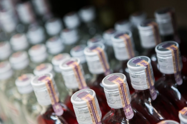 Попытка ввоза 10 тыс. л. нелегального алкоголя была пресечена в ЕАО