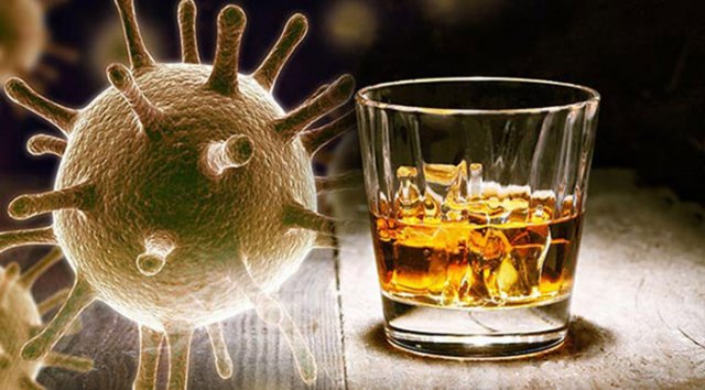 Нарколог рассказал о том, как алкоголь влияет на коронавирус
