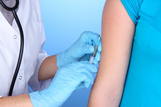 Около 200 пунктов вакцинации против коронавируса появятся в Московской области