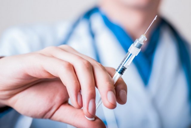 Получить вакцину «ЭпиВакКорона» можно будет на бесплатной основе