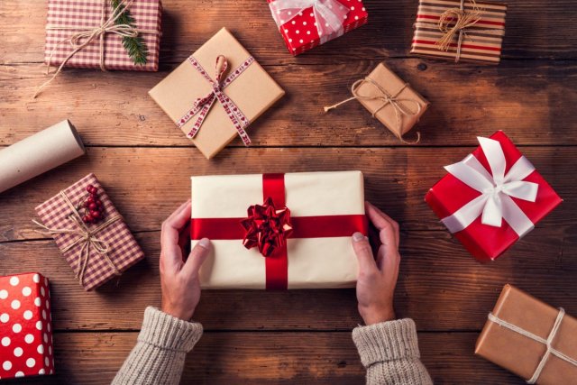 Психологи дали рекомендации по выбору правильного новогоднего подарка