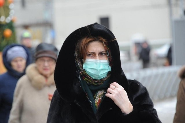 Эксперт напомнил о необходимости ношения медицинской маски после вакцинации против коронавируса