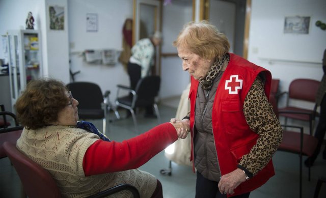 Пожилые москвичи смогут стать волонтёрами, благодаря новой программе