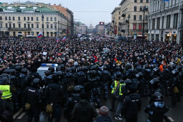 Сторонники Навального намерены вновь выйти на незаконные акции протеста